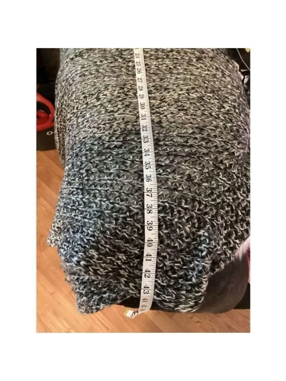 Apt 9 open knit ruana Woman’s OSFM gray black & white with fringe detail